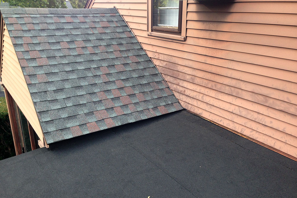 Expert Asphalt Roof Inspection Services in Torrington, CT